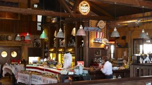 Das Interieur bleibt dem Stil des Roadstop treu